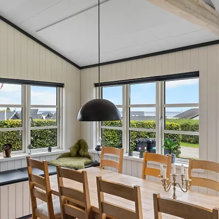Elline - 200m From The Sea By Interhome