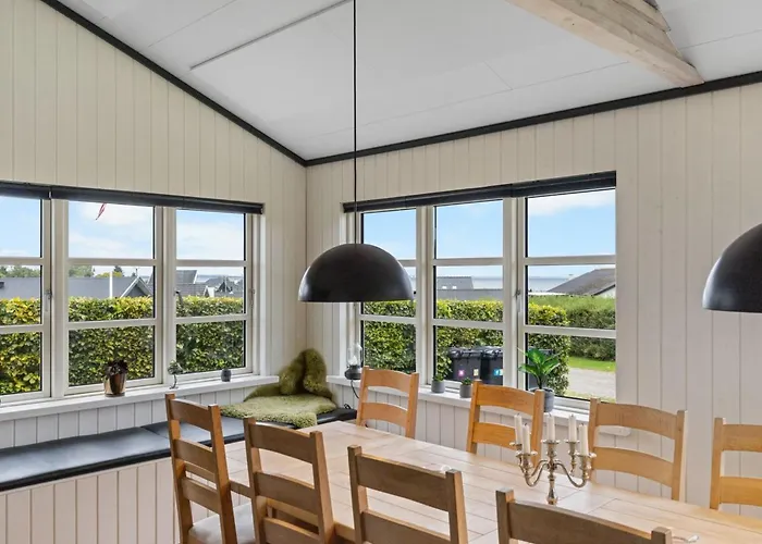 Elline - 200m From The Sea By Interhome