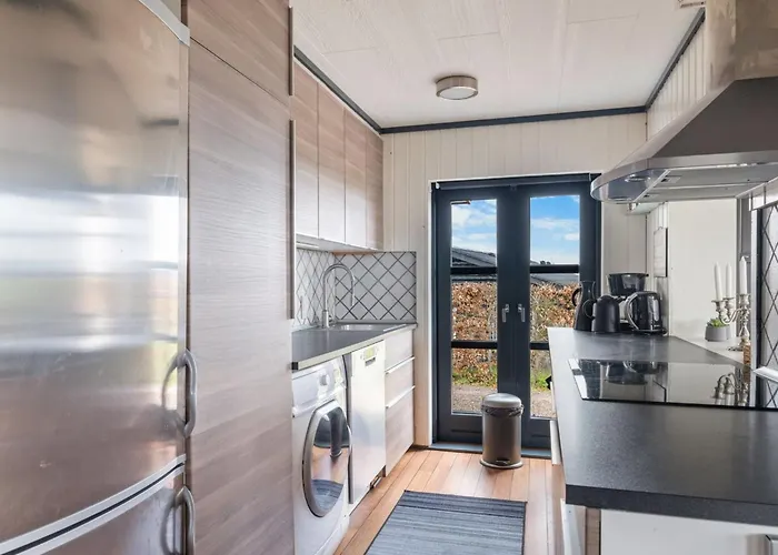 Holiday home Elline - 200m From The Sea By Interhome *